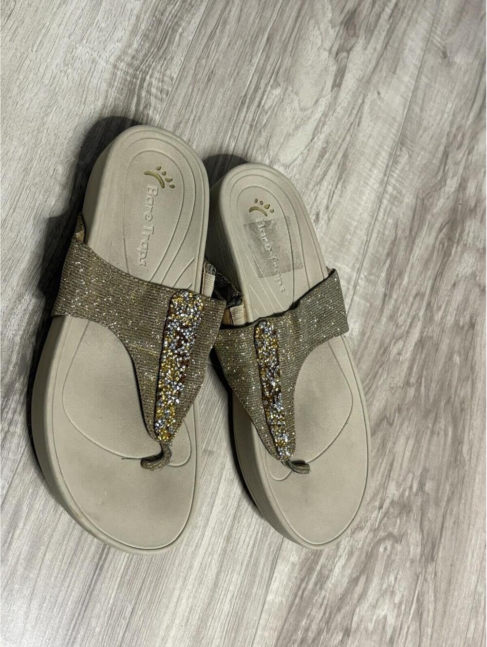 Bare Traps Rubber Sandals for Women Size 9M
